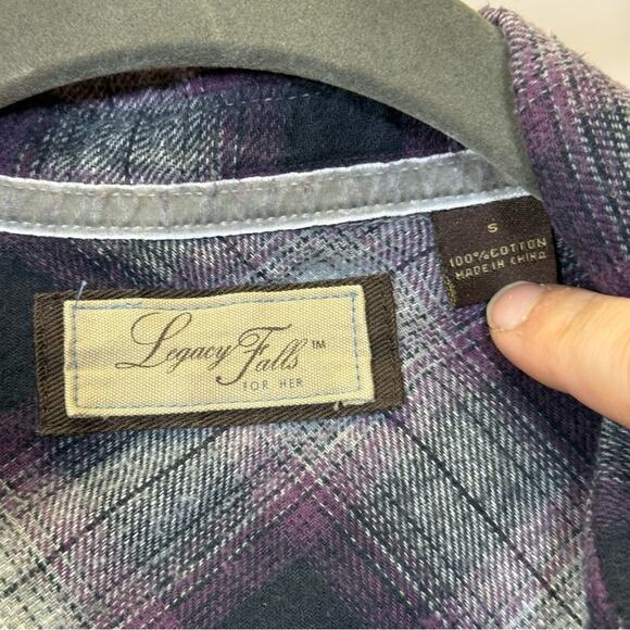 Legacy Falls, Black White and Purple Flannel Button Down Shirt. Size Small. - Picture 3 of 6